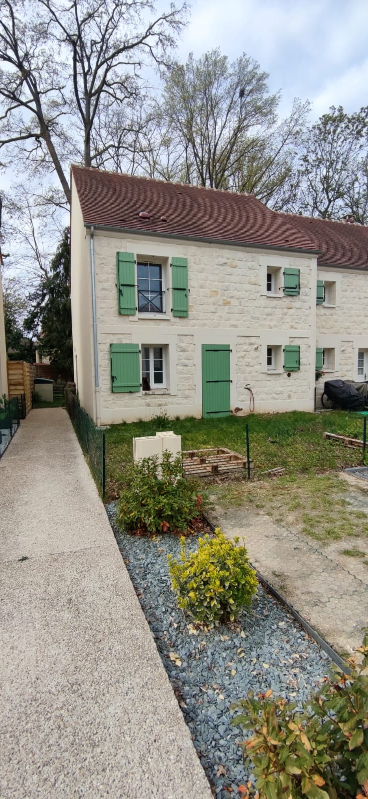 Mieux qu'un appartement très bel F4 en duplex